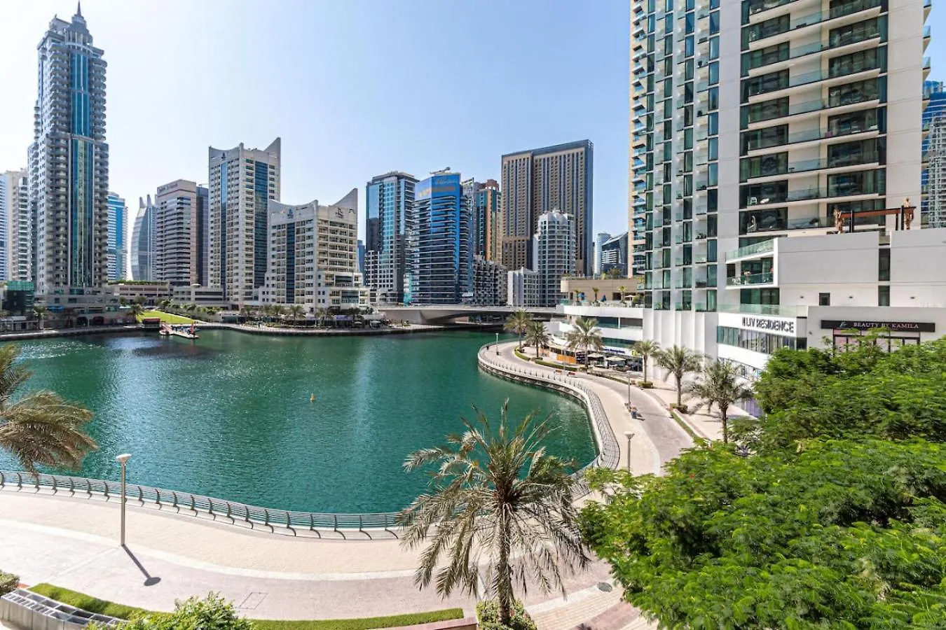 Stylish And Cozy 1 Bed Apartment With Marina Views Dubai